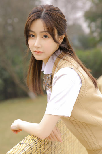 国产眼镜福利在线播放